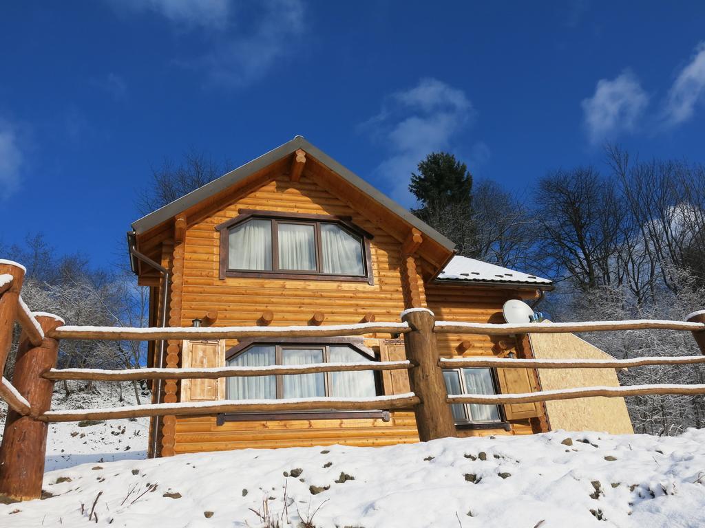 Cottage Goyra Yaremche Exterior foto